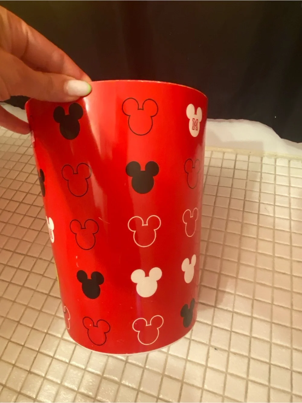 Beautiful Minnie Mouse bathroom set